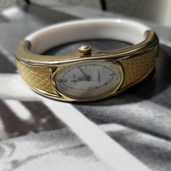 Retro Rita Antimagnetic  Wind up Watch Women Working Hard Lucite Bracelet main image 4